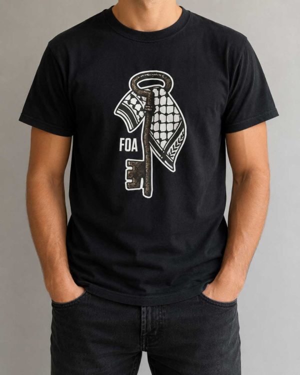 Kuffiyah on a Key - Adult T-Shirt